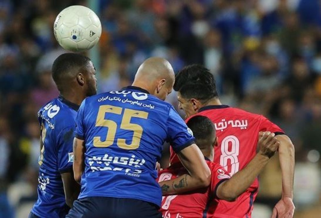 جدال مدعیان در آزادی: استقلال و پرسپولیس به دنبال صدرنشینی در هفته پایانی