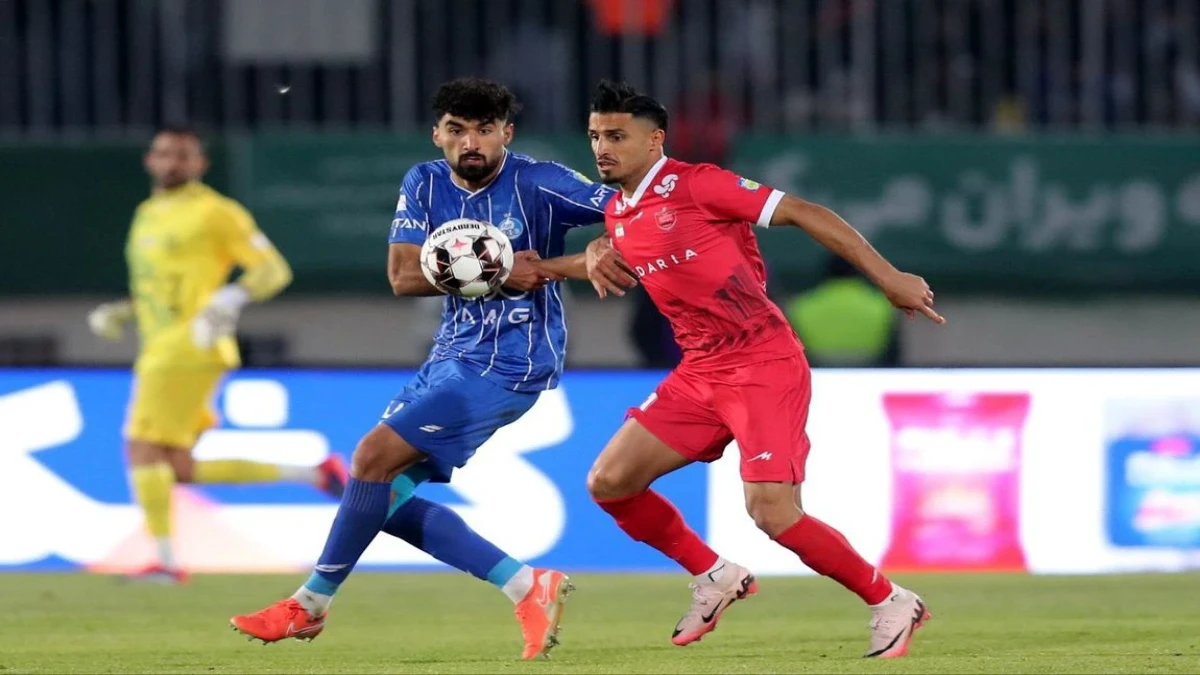 استقلال و پرسپولیس از دست هم فرار کردند!